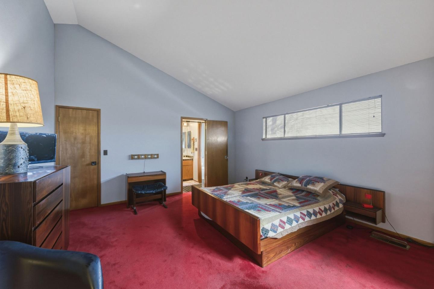 917 Holly Road Belmont, CA 94002 - Photo 70 of 82