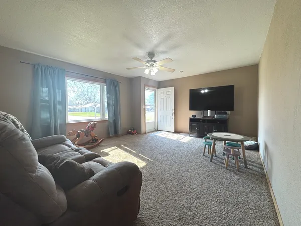 $219,900 | 141 Pfitzer Drive, Bradley, IL 60915