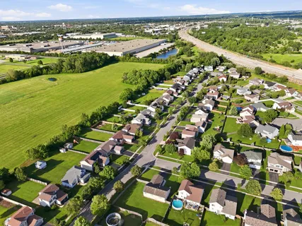 $415,000 | 805 Thorn Creek Drive, Joliet, IL 60436