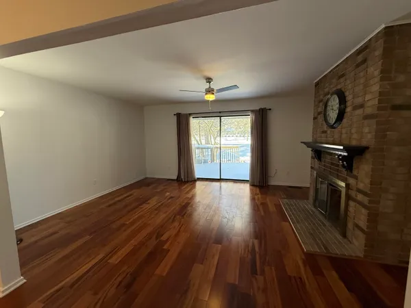 $2,300 | 1082 Greenhills Drive, Ann Arbor, MI 48105