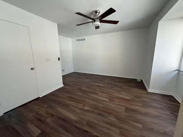 $2,300 | 1082 Greenhills Drive, Ann Arbor, MI 48105