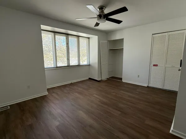 $2,300 | 1082 Greenhills Drive, Ann Arbor, MI 48105
