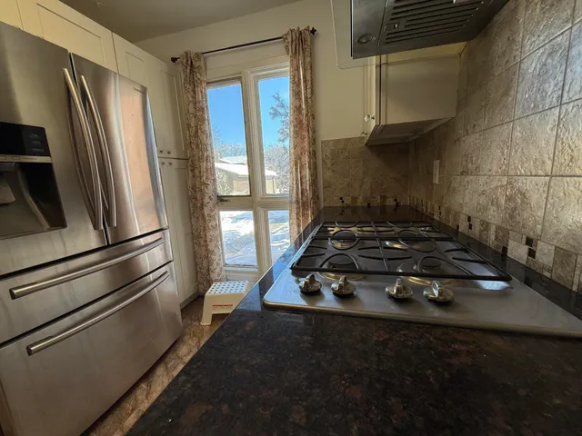 $2,800 | 1082 Greenhills Drive, Ann Arbor, MI 48105