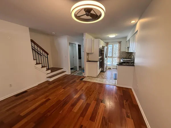 $2,300 | 1082 Greenhills Drive, Ann Arbor, MI 48105