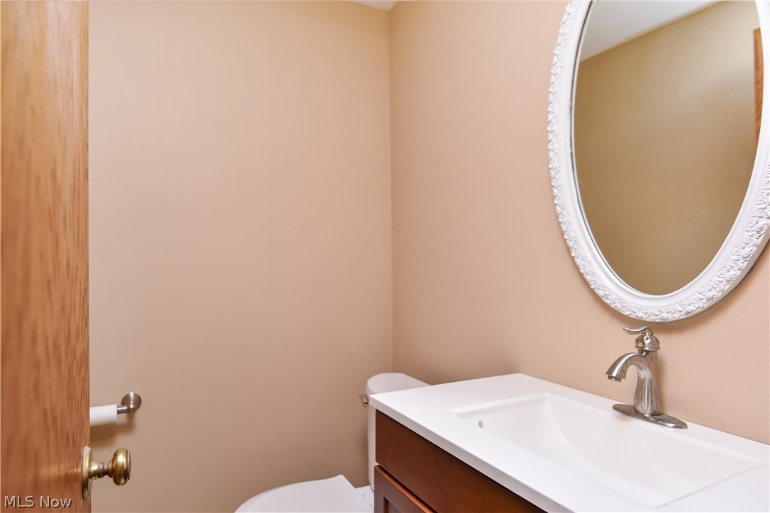 8110 West Calla Road Canfield, OH 44406 - Photo 17 of 35 Gallery Image 17