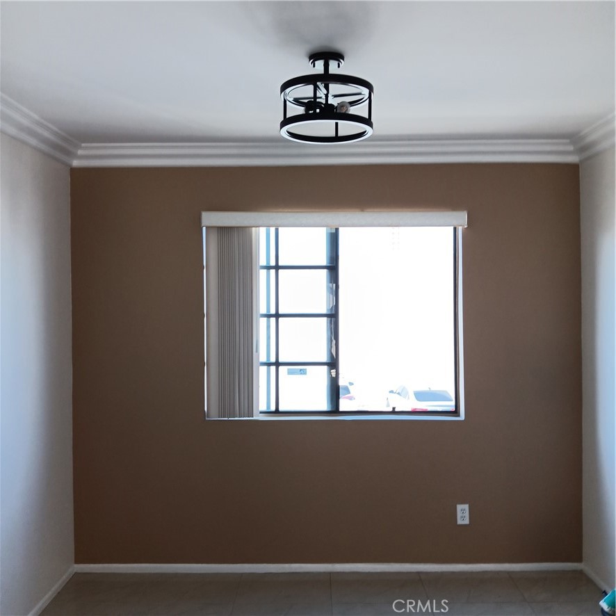 1419 West 179th Street, Unit 16 Gardena, CA 90248 - Photo 13 of 48 a view of empty room with window