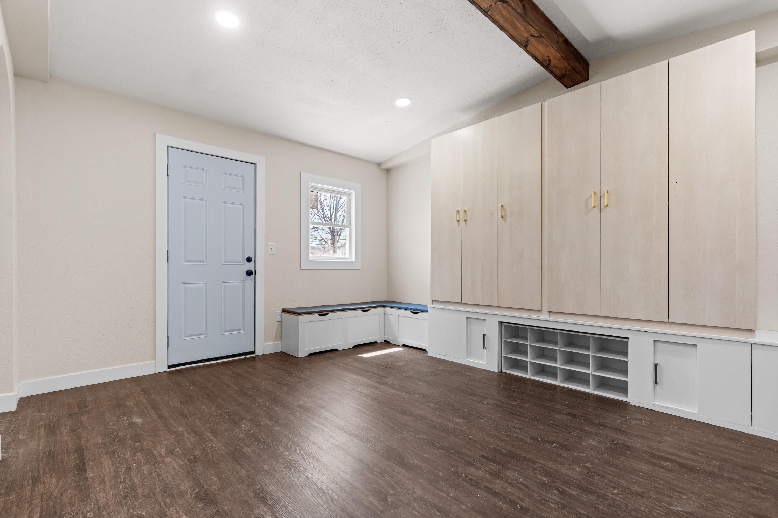 1502 Grant Street Beloit, WI 53511 - Photo 14 of 25 mud room/laundry