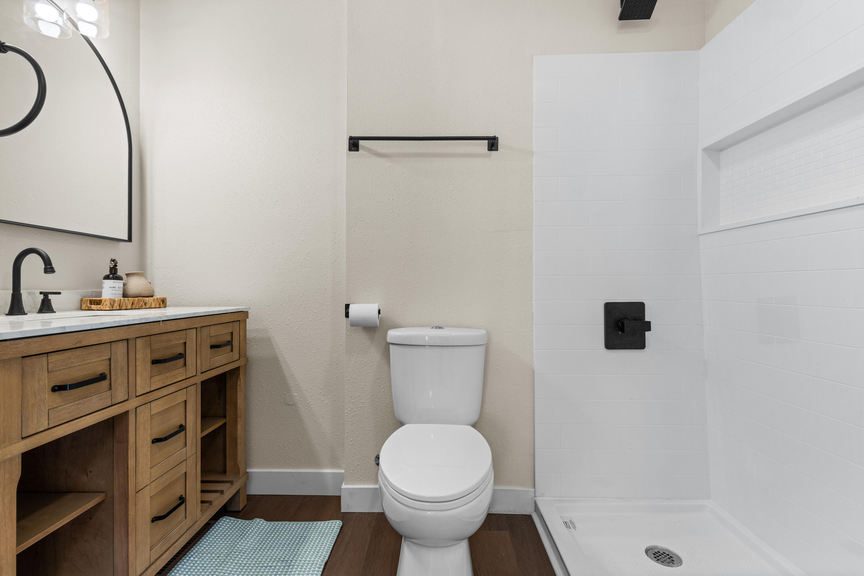 1502 Grant Street Beloit, WI 53511 - Photo 17 of 25 primary bathroom