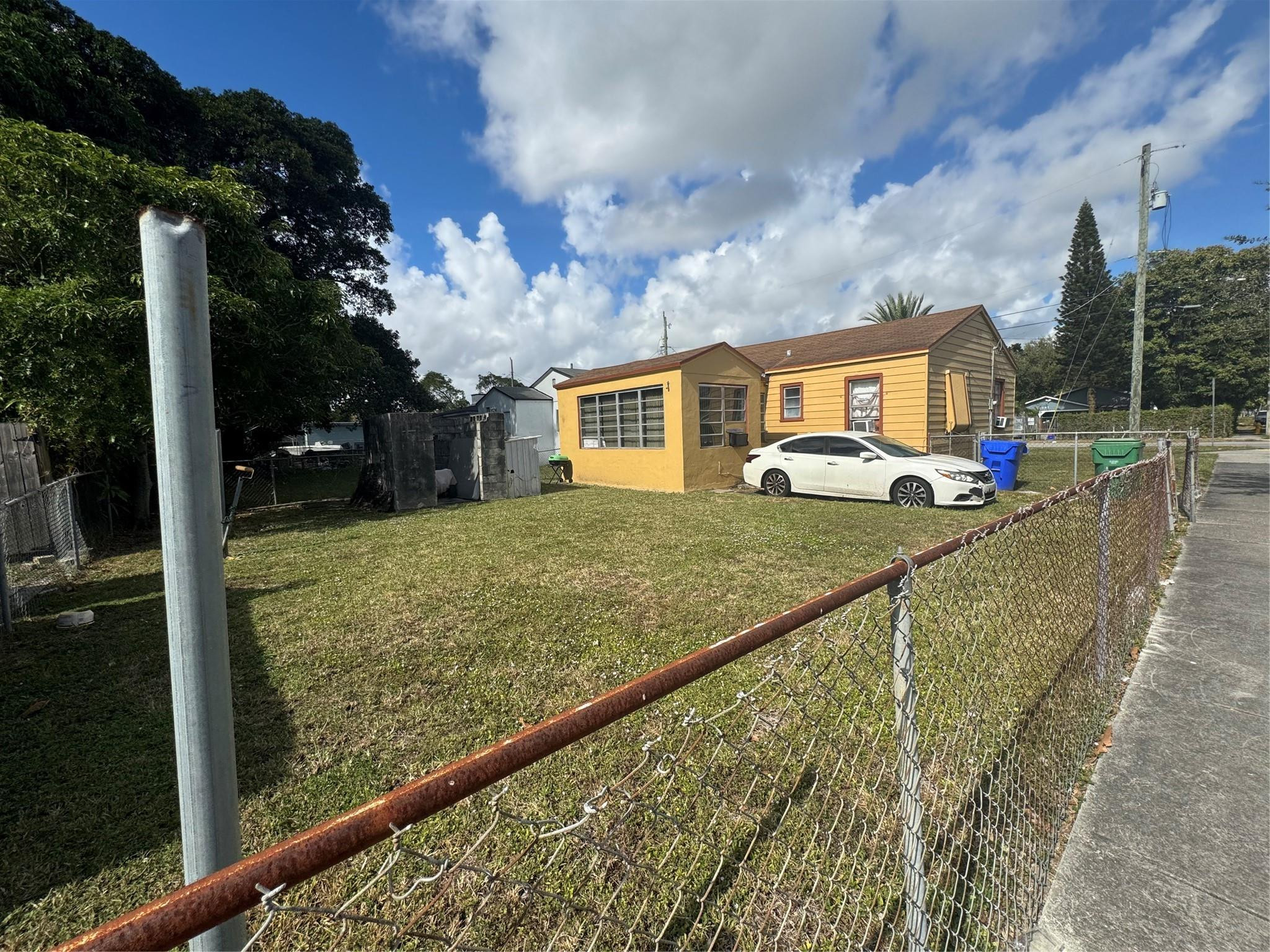 1300 Northwest 42nd Street Miami, FL 33142 - Photo 2 of 11 Photo 2