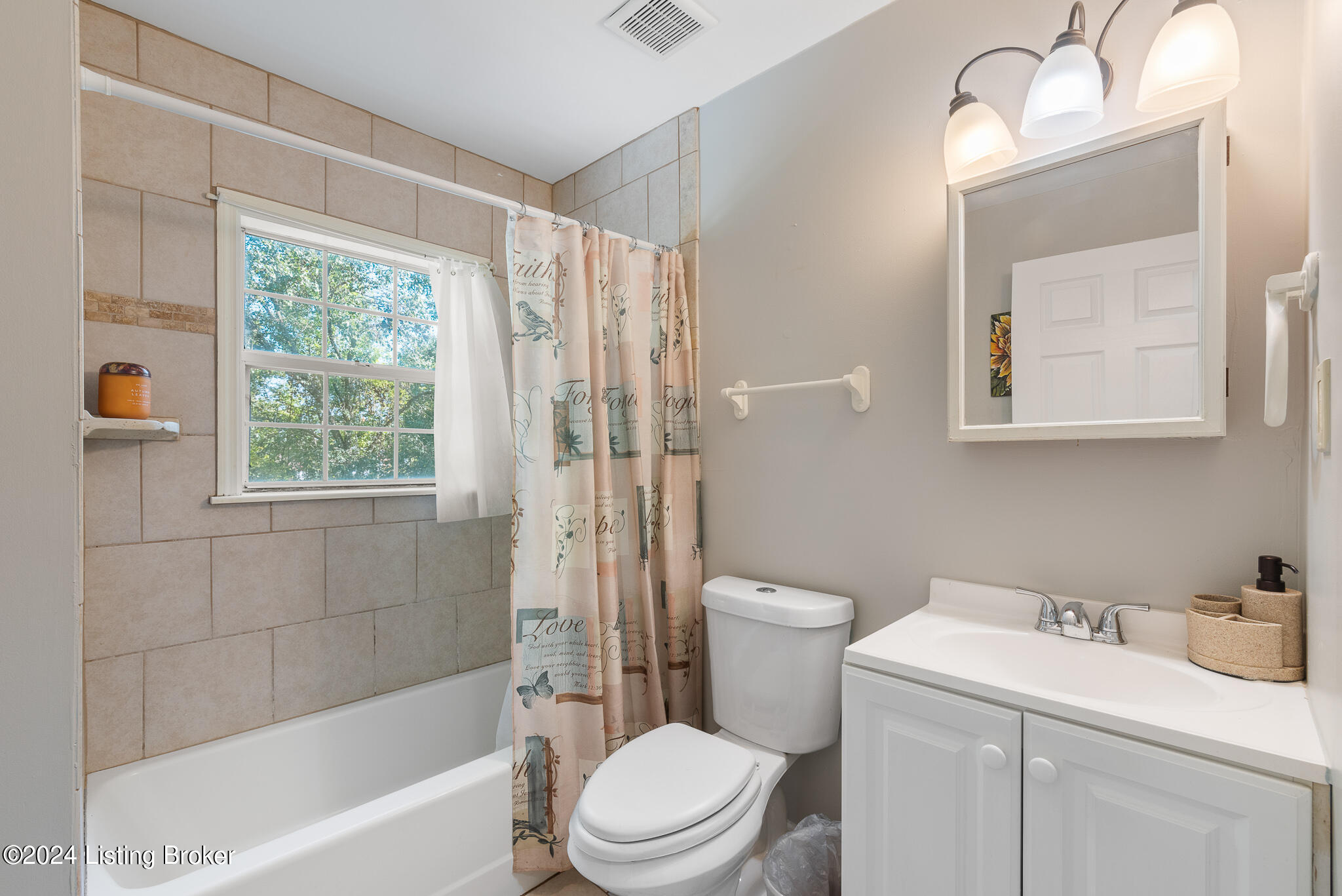3513 Olive Road Louisville, KY 40219 - Photo 21 of 29 3513 Olive Rd-34