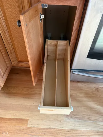 $349,900 | 423 West Thompson Road, Indianapolis, IN 46217