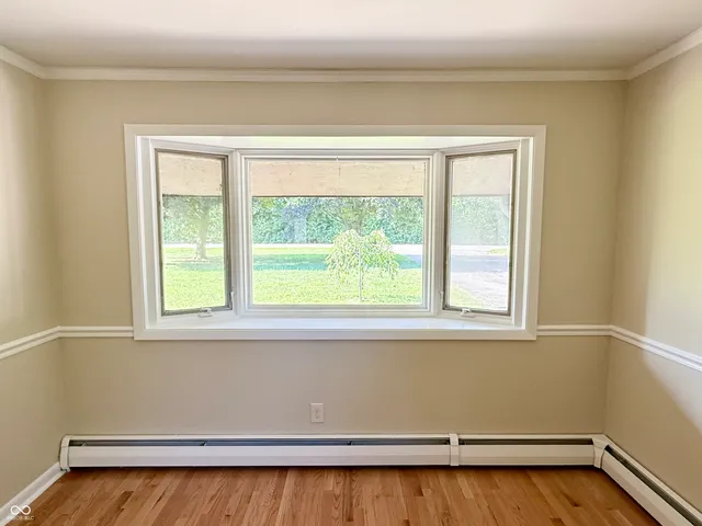 $349,900 | 423 West Thompson Road, Indianapolis, IN 46217