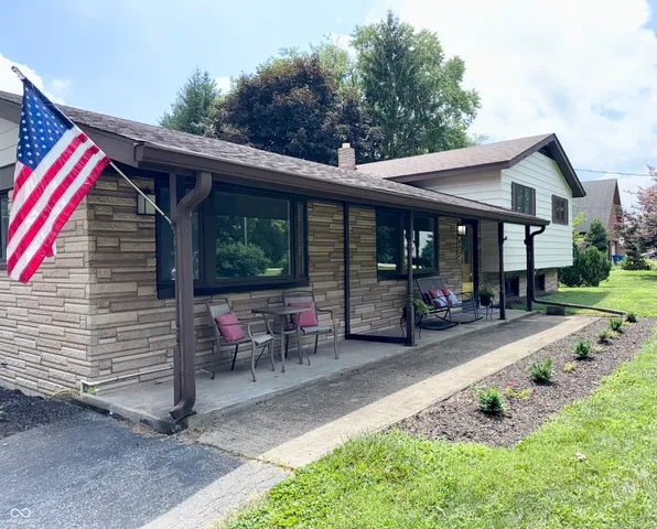 $349,900 | 423 West Thompson Road, Indianapolis, IN 46217