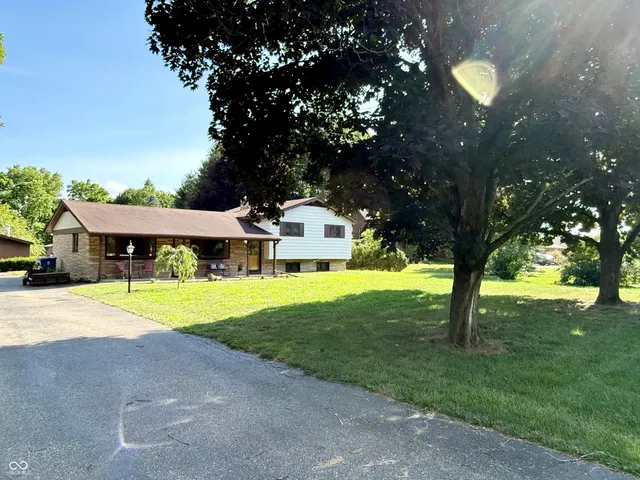 $349,900 | 423 West Thompson Road, Indianapolis, IN 46217