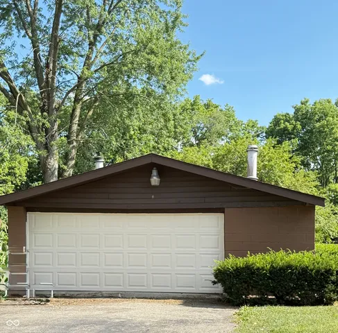 $349,900 | 423 West Thompson Road, Indianapolis, IN 46217