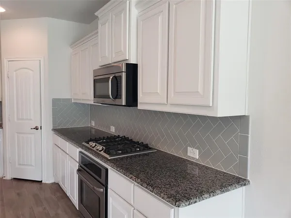 $2,700 | 101 Gannet Trail, Argyle, TX 76226