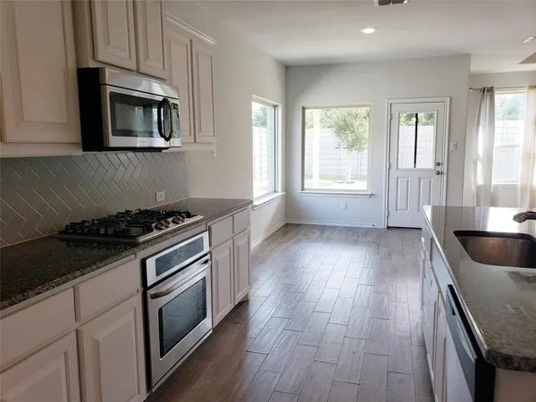 $2,700 | 101 Gannet Trail, Argyle, TX 76226