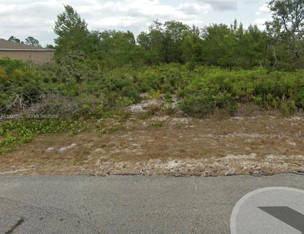 $27,000 | 5846 Virtudes Street, Sebring, FL 33872