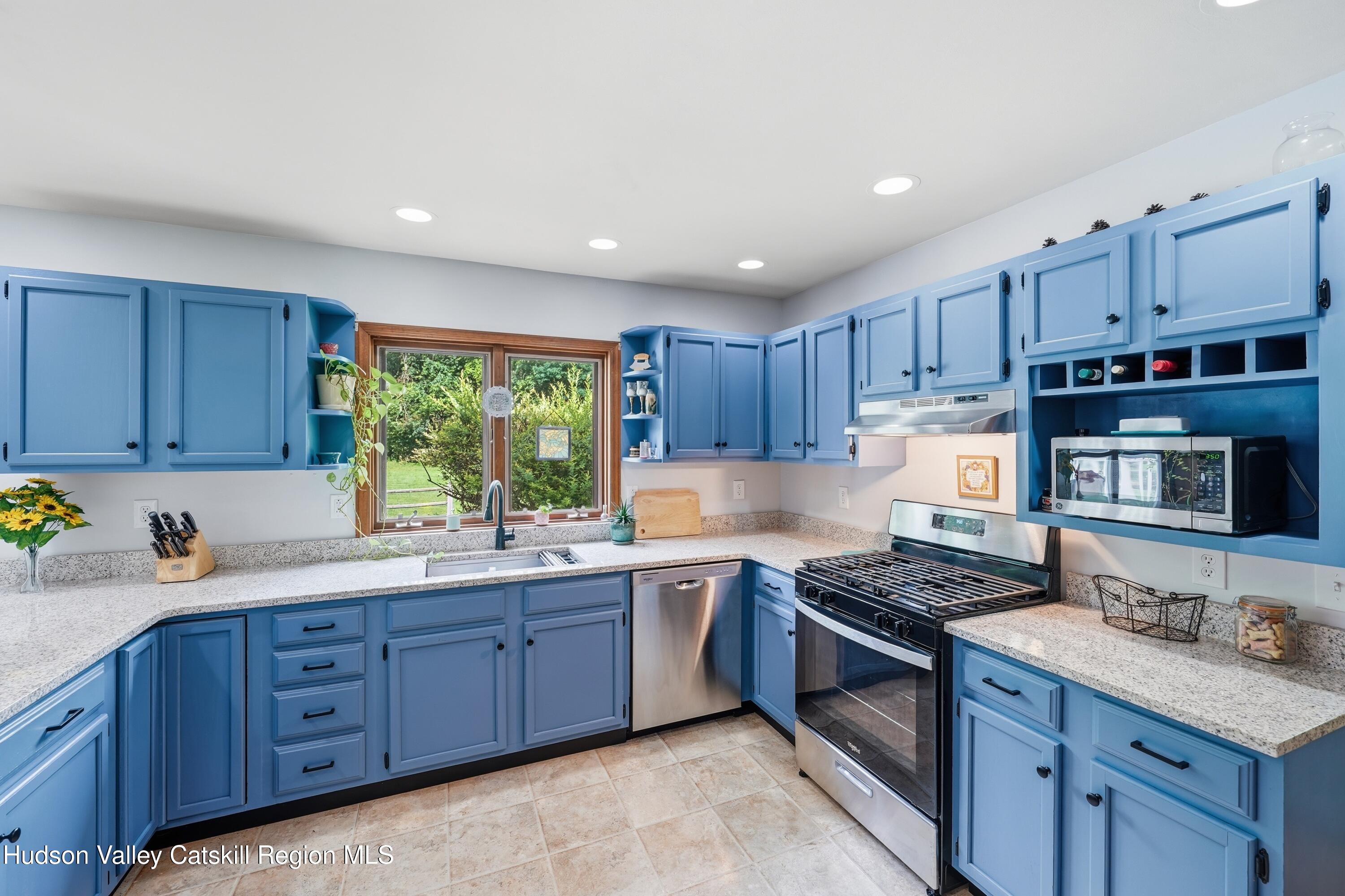 268 Rapp Road North Valatie, NY 12184 - Photo 11 of 39 DSC08960