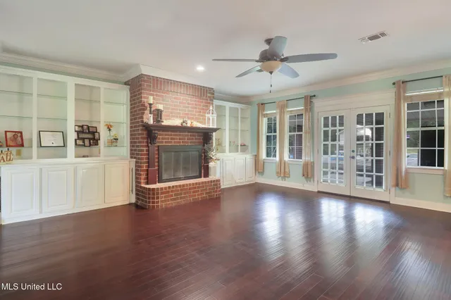 $424,000 | 121 Barlow Lane, Poplarville, MS 39470