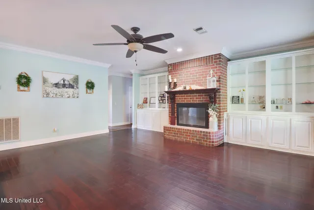 $424,000 | 121 Barlow Lane, Poplarville, MS 39470