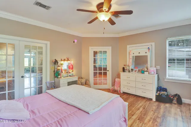 $424,000 | 121 Barlow Lane, Poplarville, MS 39470