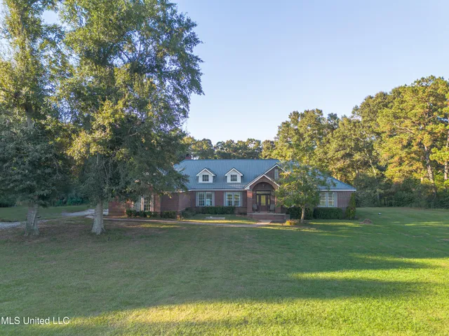 $424,000 | 121 Barlow Lane, Poplarville, MS 39470