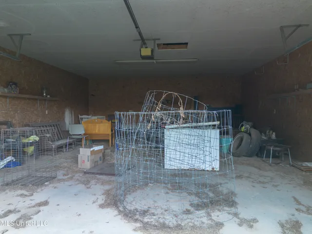 $424,000 | 121 Barlow Lane, Poplarville, MS 39470