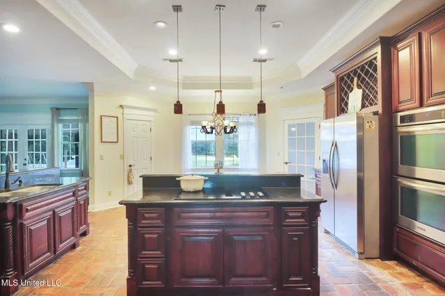 $424,000 | 121 Barlow Lane, Poplarville, MS 39470