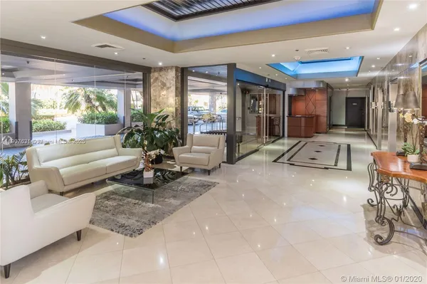 $4,800 | 8877 Collins Avenue, Unit 604, Surfside, FL 33154