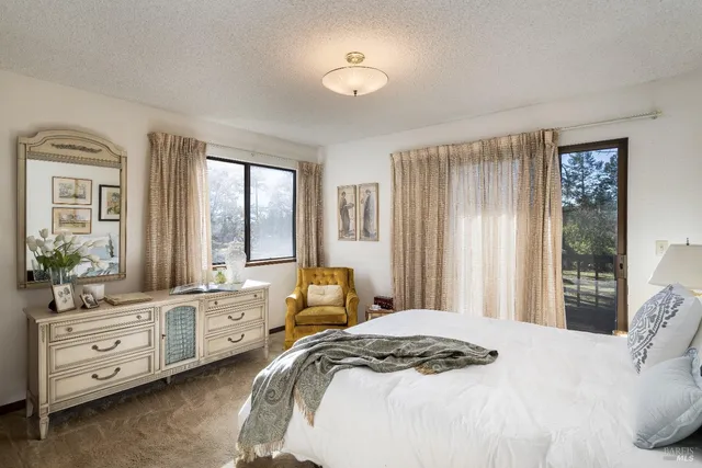 $945,000 | 1045 Summit Lake Drive, Angwin, CA 94508