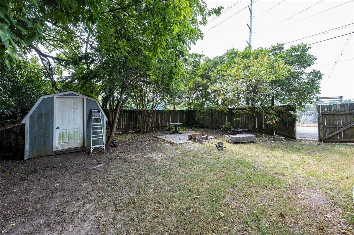 302 Georgetown Road Raleigh, NC 27608 - Photo 16 of 19 Photo 16