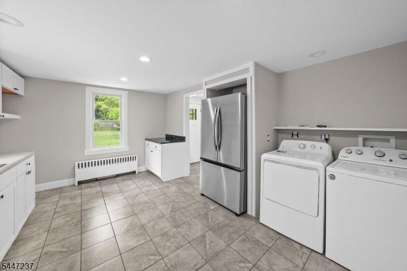 117 Mountain View Road Hillsborough, NJ 08844 - Photo 11 of 19