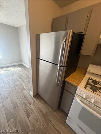 $1,249 | 6432 Addely Drive, Las Vegas, NV 89108