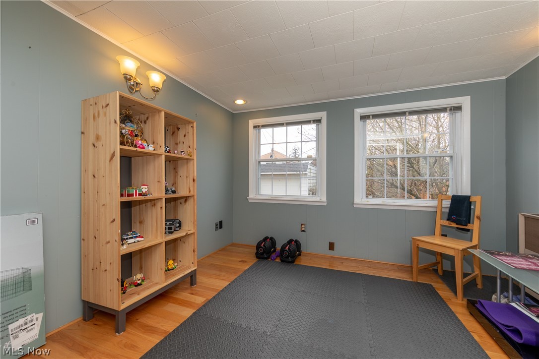 3586 Ingleside Road Beachwood, OH 44122 - Photo 9 of 22 The Family Room provides an additional living space on the main floor