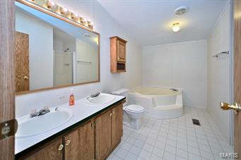 224 Defiance Road Defiance, MO 63341 - Photo 9 of 15 Gallery Image 9