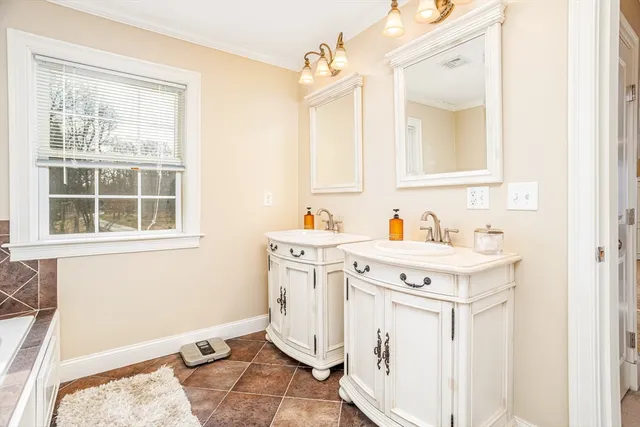 $1,100,000 | 837 Mt Elam Road, Fitchburg, MA 01420