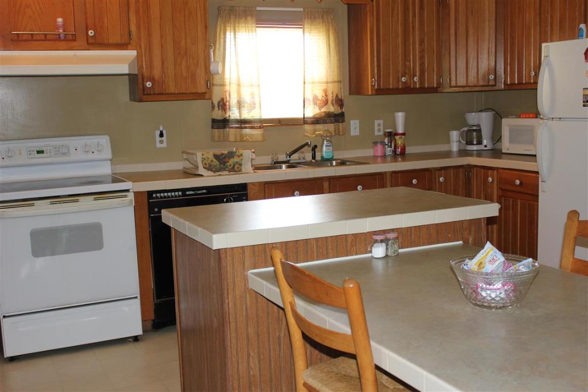 204 Pete Armstrong Road Honea Path, SC 29654 - Photo 7 of 11