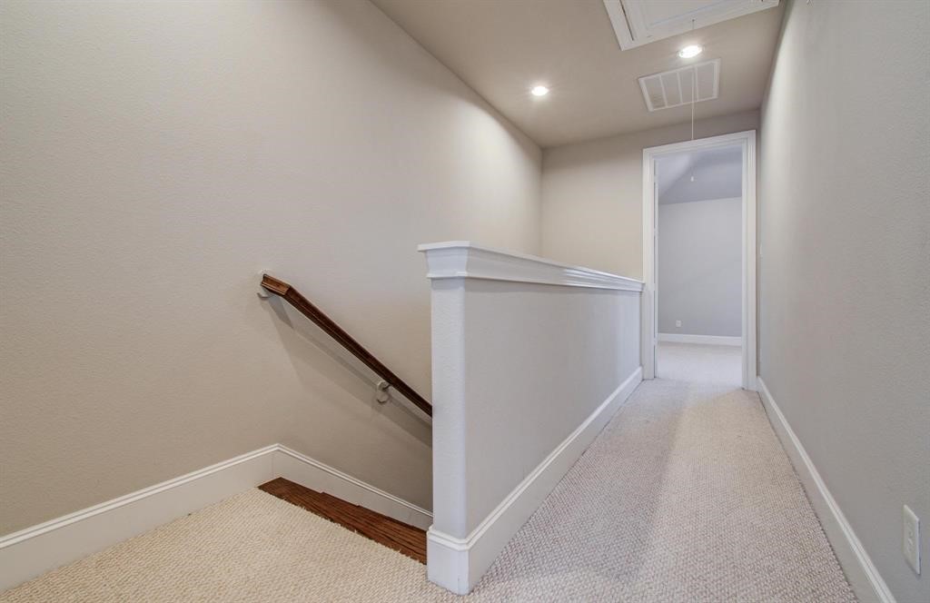 610 Delano Street Houston, TX 77003 - Photo 18 of 36 a view of an empty room