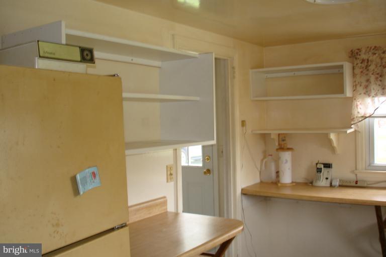 734 Twin Point Cove Road Cambridge, MD 21613 - Photo 11 of 14 Kitchen