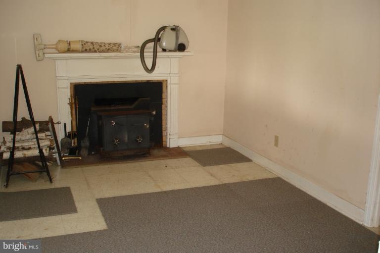 734 Twin Point Cove Road Cambridge, MD 21613 - Photo 12 of 14 Family Room