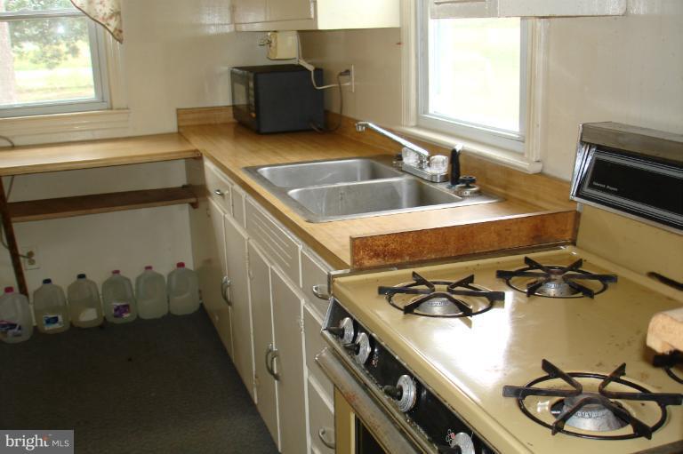 734 Twin Point Cove Road Cambridge, MD 21613 - Photo 14 of 14 Kitchen
