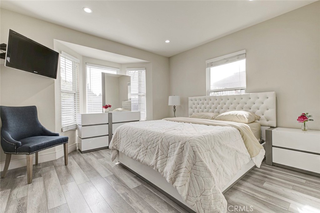 813 South Spruce Street Montebello, CA 90640 - Photo 21 of 58