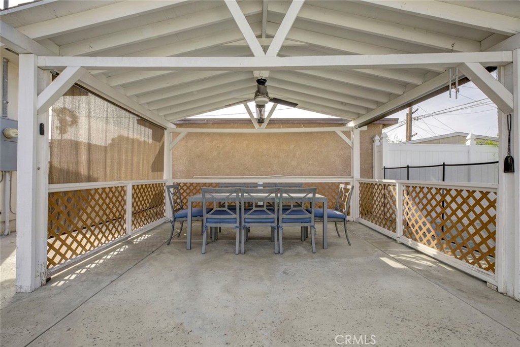 813 South Spruce Street Montebello, CA 90640 - Photo 40 of 58