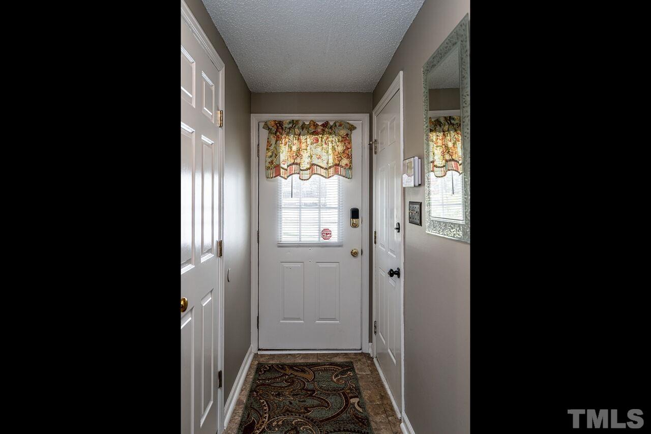827 Carpenter Fletcher Road Durham, NC 27713 - Photo 4 of 28 Gallery Image 4