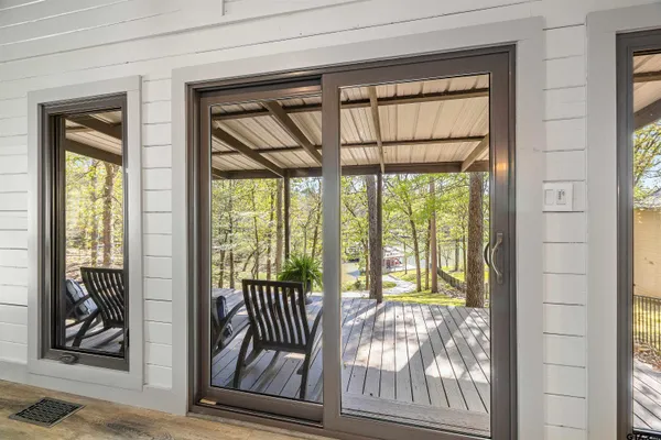 $550,000 | 358 County Road 2610, Pittsburg, TX 75686