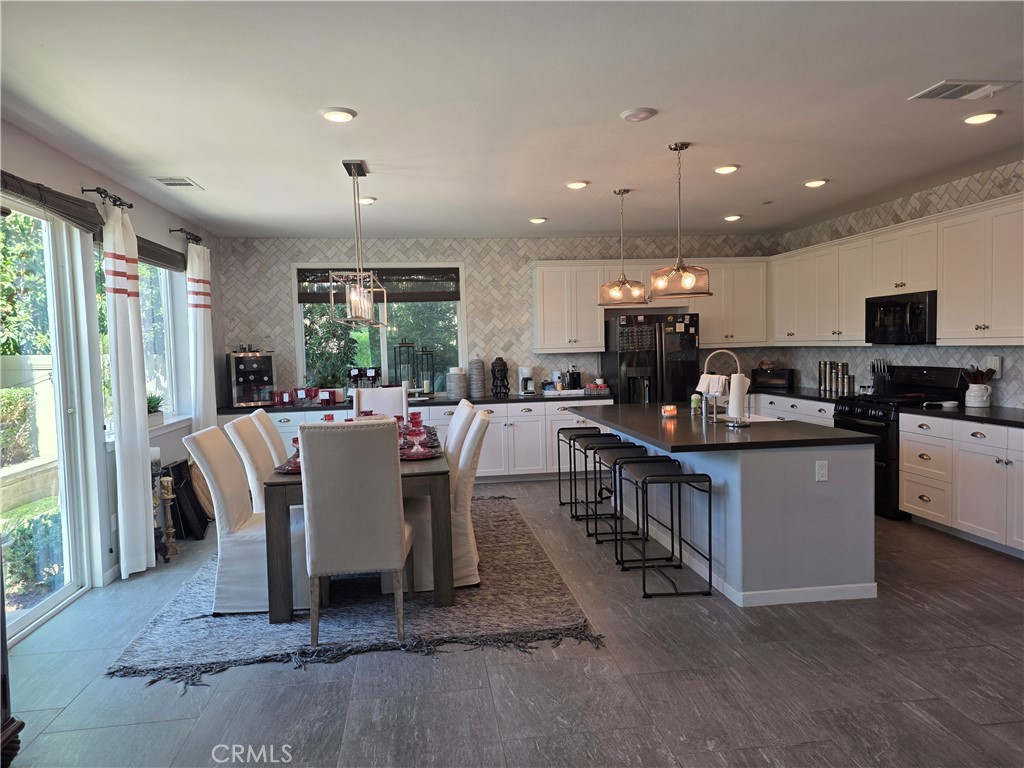 30835 Nature Road Murrieta, CA 92563 - Photo 14 of 44 Open concept living and dining.
