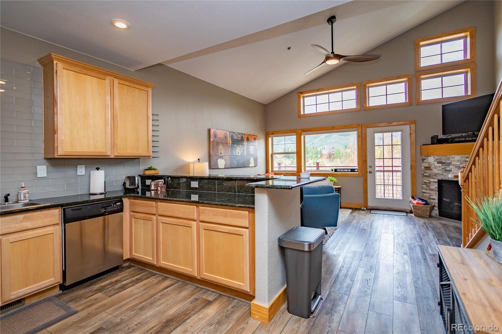 135 Main Street, Unit 211 Dillon, CO 80435 - Photo 4 of 42