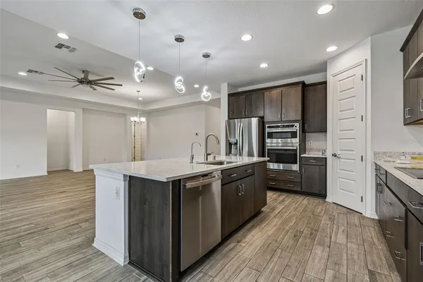 $3,000 | 10752 Green Harvest Dr., Riverview, FL 33578