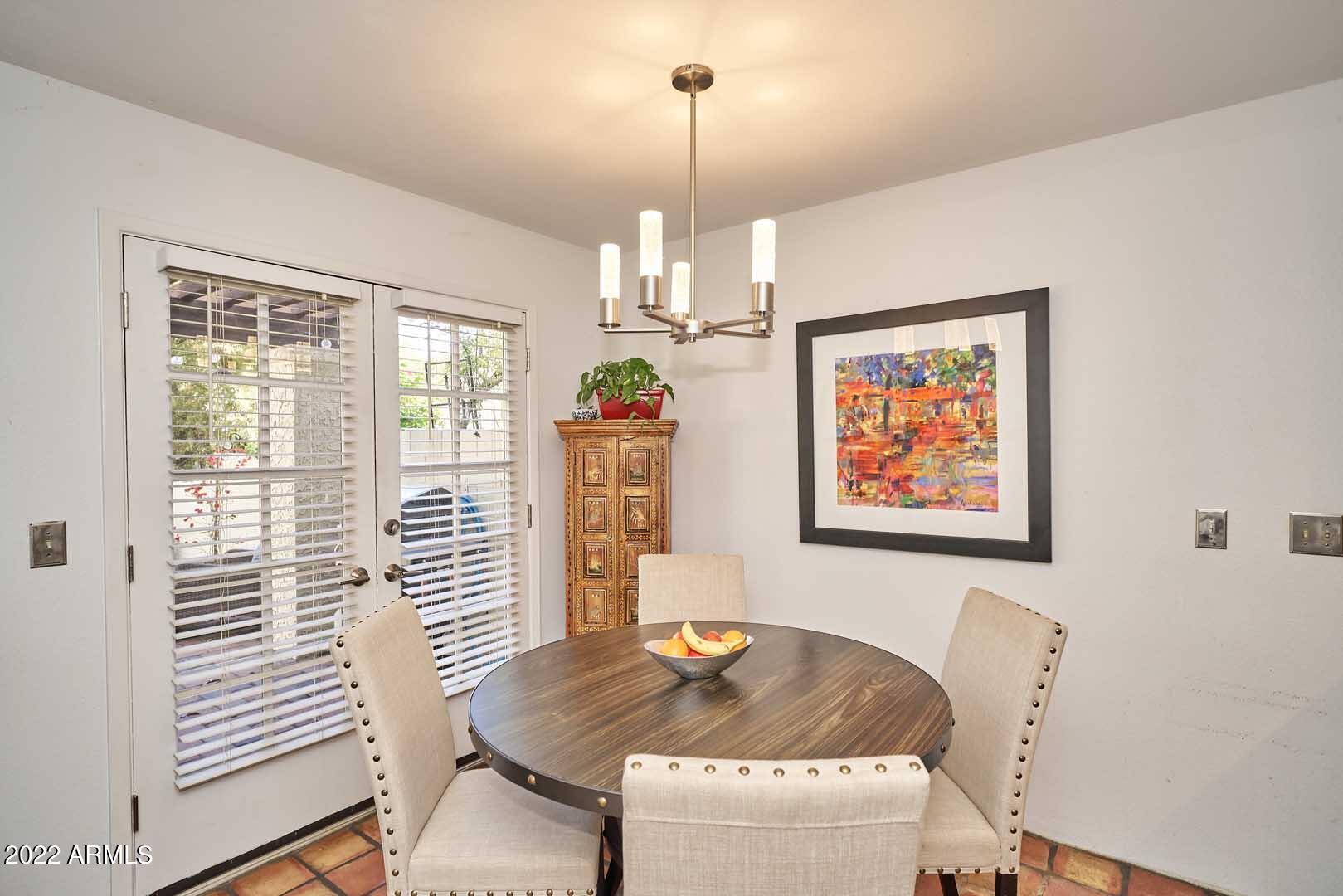 8445 South 48th Street, Unit 2 Phoenix, AZ 85044 - Photo 11 of 34 Dining Room